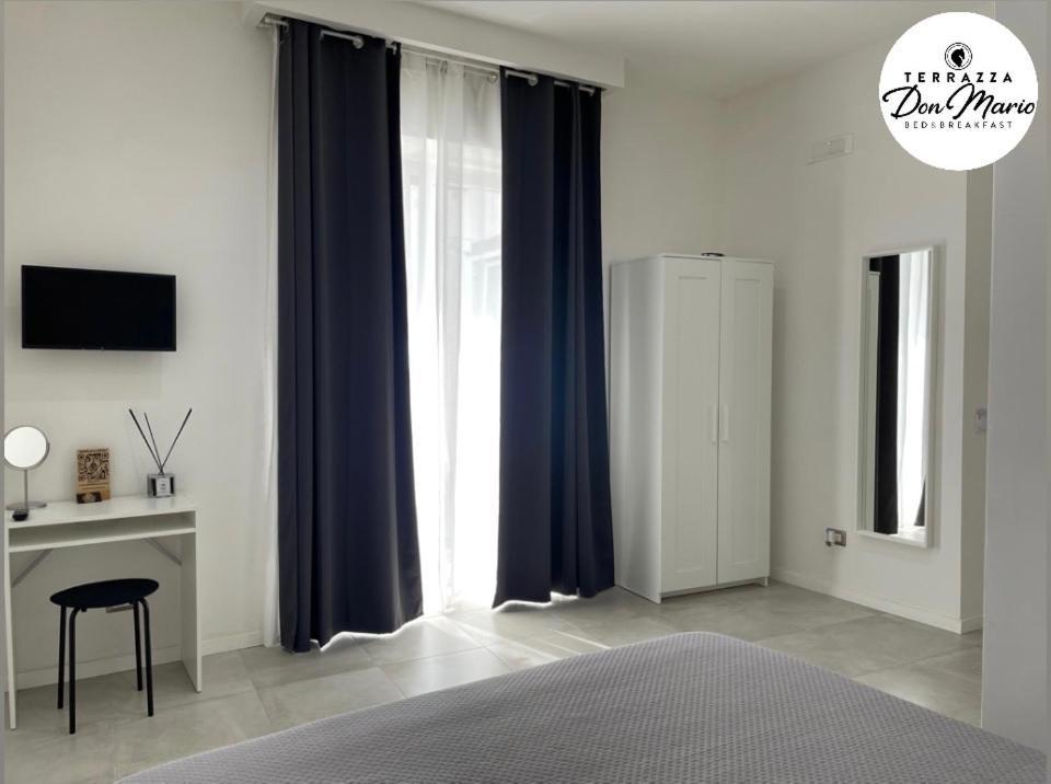 Terrazza Don Mario Bed&Breakfast Поцуоли Екстериор снимка