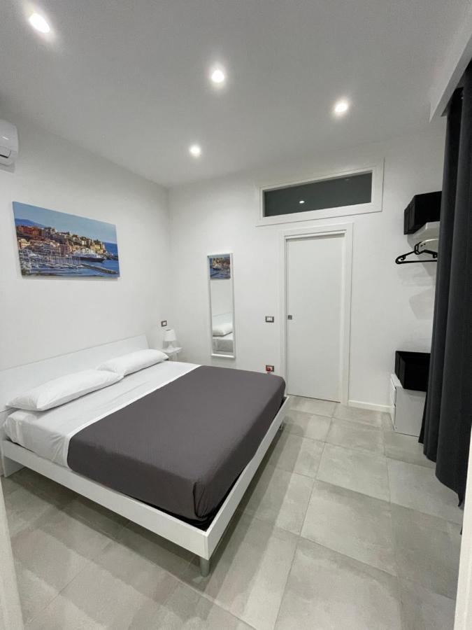 Terrazza Don Mario Bed&Breakfast Поцуоли Екстериор снимка
